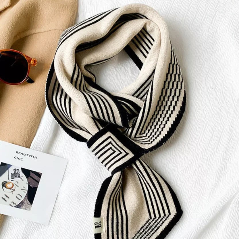 Striped Knitted Winter Scarf – Timeless Warmth with Modern Elegance